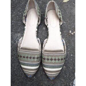 Isaac Mizrahi New York Green & Beige Patterned Flats